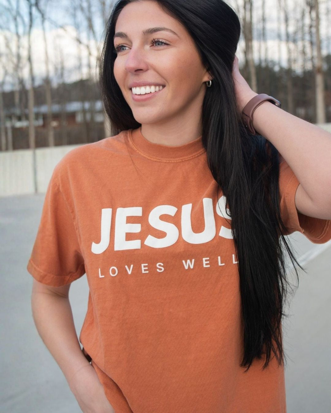 Love Well Jesus Loves Well Wordmark Tee in Terracotta