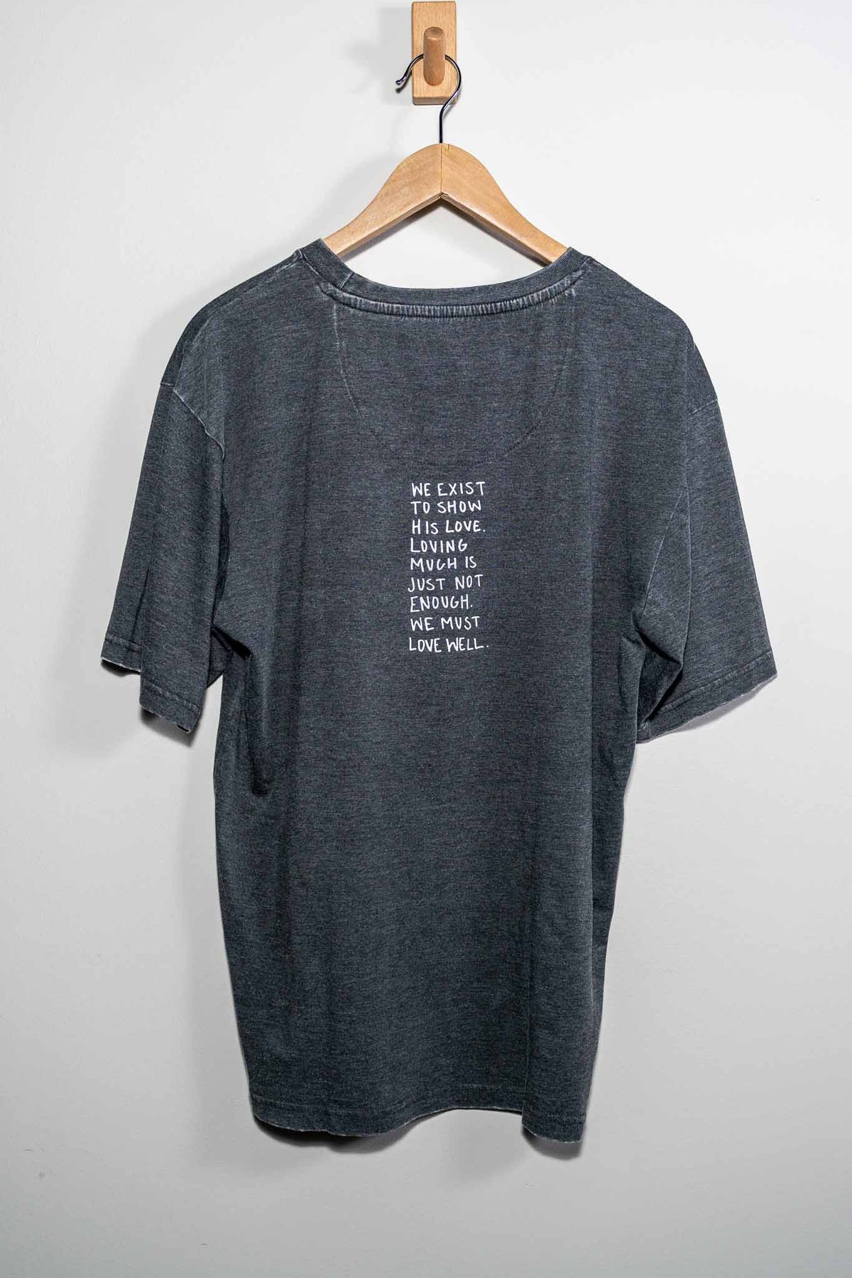 Love Well Vintage Ivy Washed Tee in Black