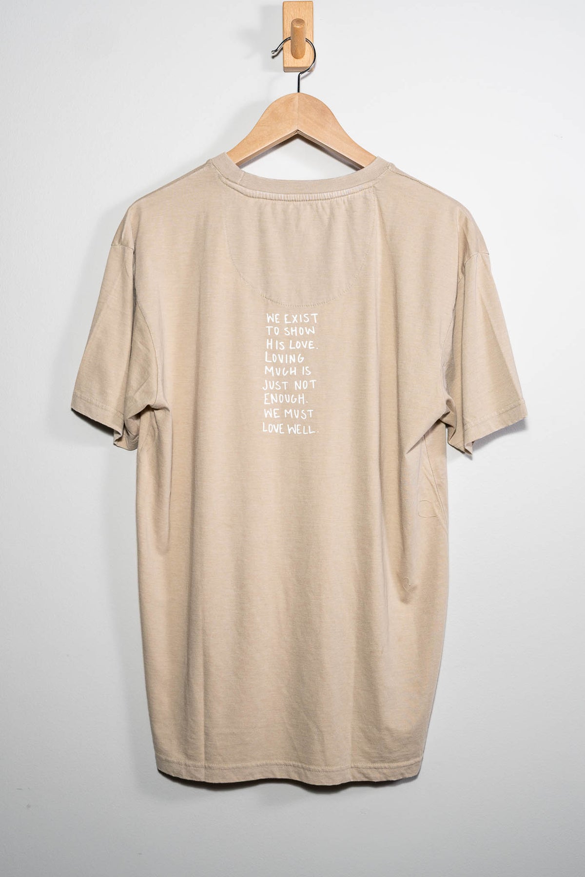 Love Well Vintage Ivy Washed Tee in Sand